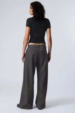 Weekday WIDE PLEATED TROUSERS><noscript><img width=